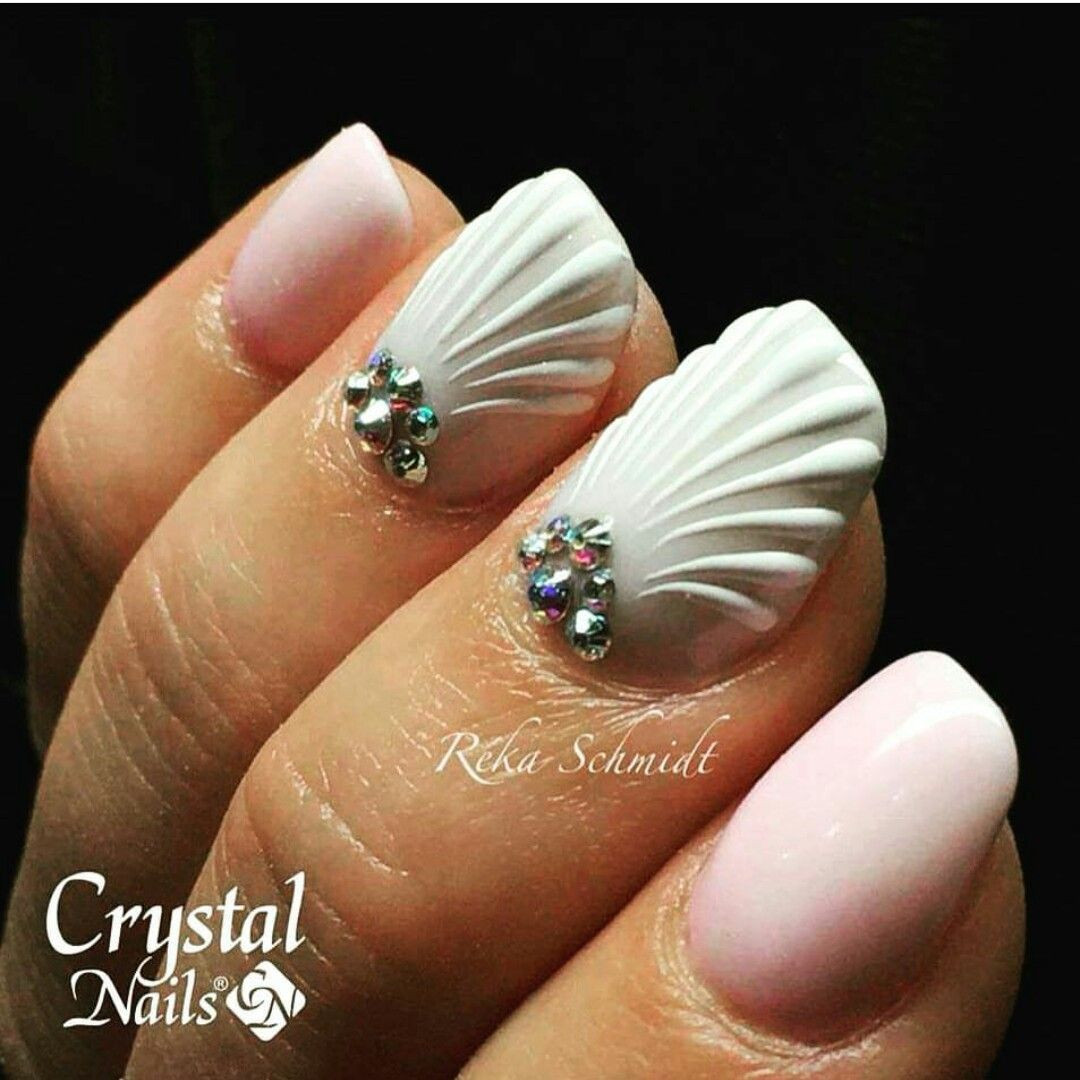 Beach Wedding Nails
 Sea shell nails …