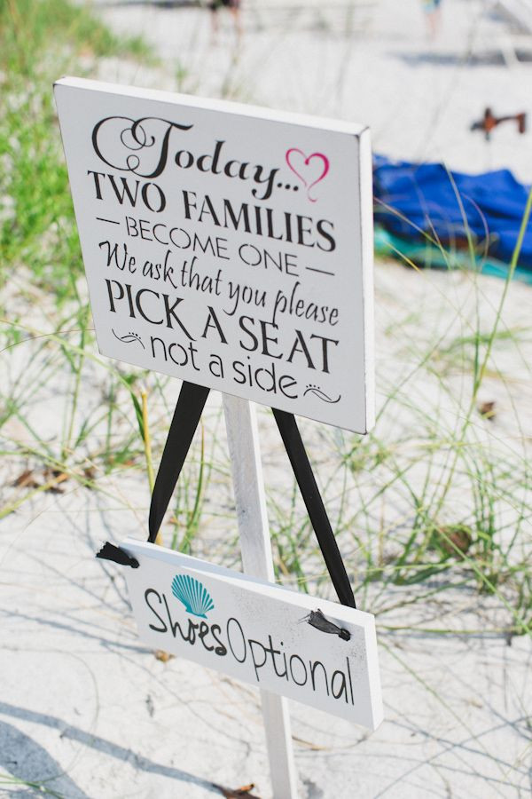 Beach Wedding Signs
 Lovely Beach Wedding Signs – Beach Wedding Tips