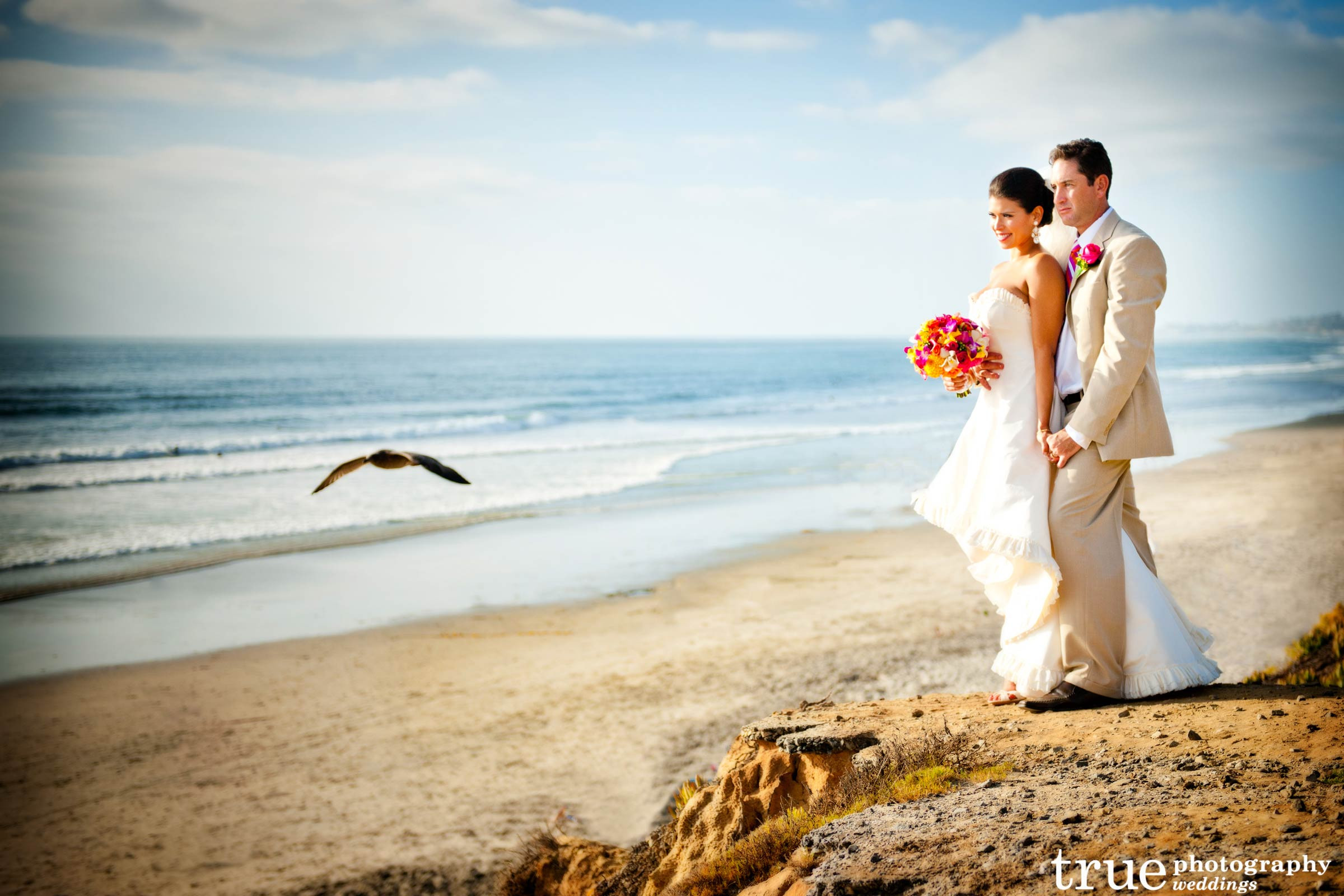 Beach Weddings In San Diego
 San Diego Wedding graphers Join Forces for Beach