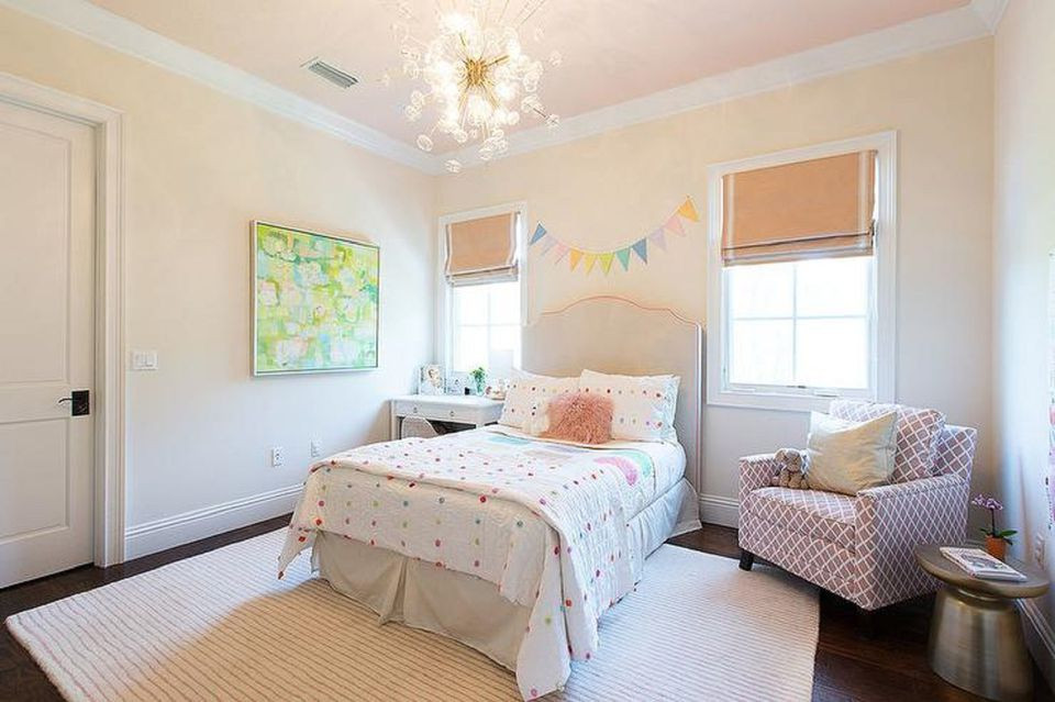 Bedroom For Girl
 Ideas for Decorating a Little Girl s Bedroom