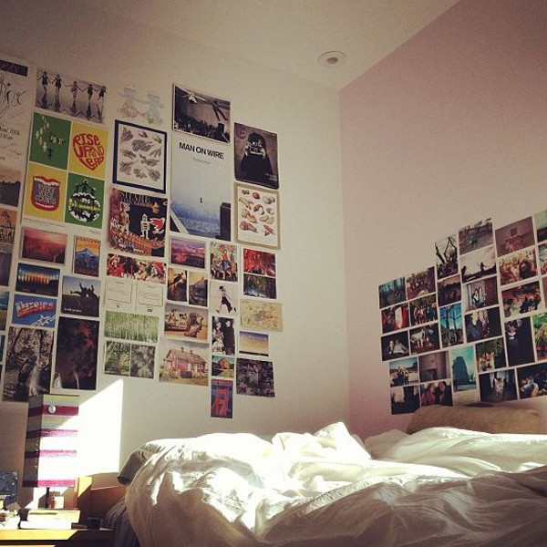 Bedroom Picture Wall Ideas
 15 Cool College Bedroom Ideas