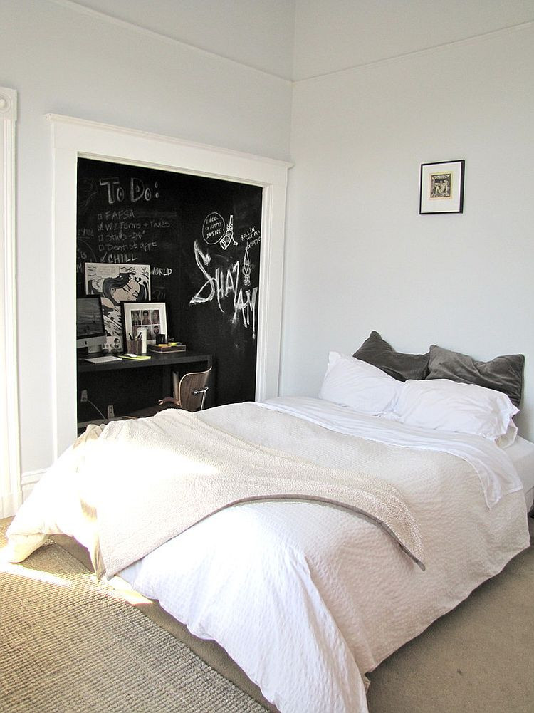 Bedroom Wall Paint Ideas
 35 Bedrooms That Revel in the Beauty of Chalkboard Paint