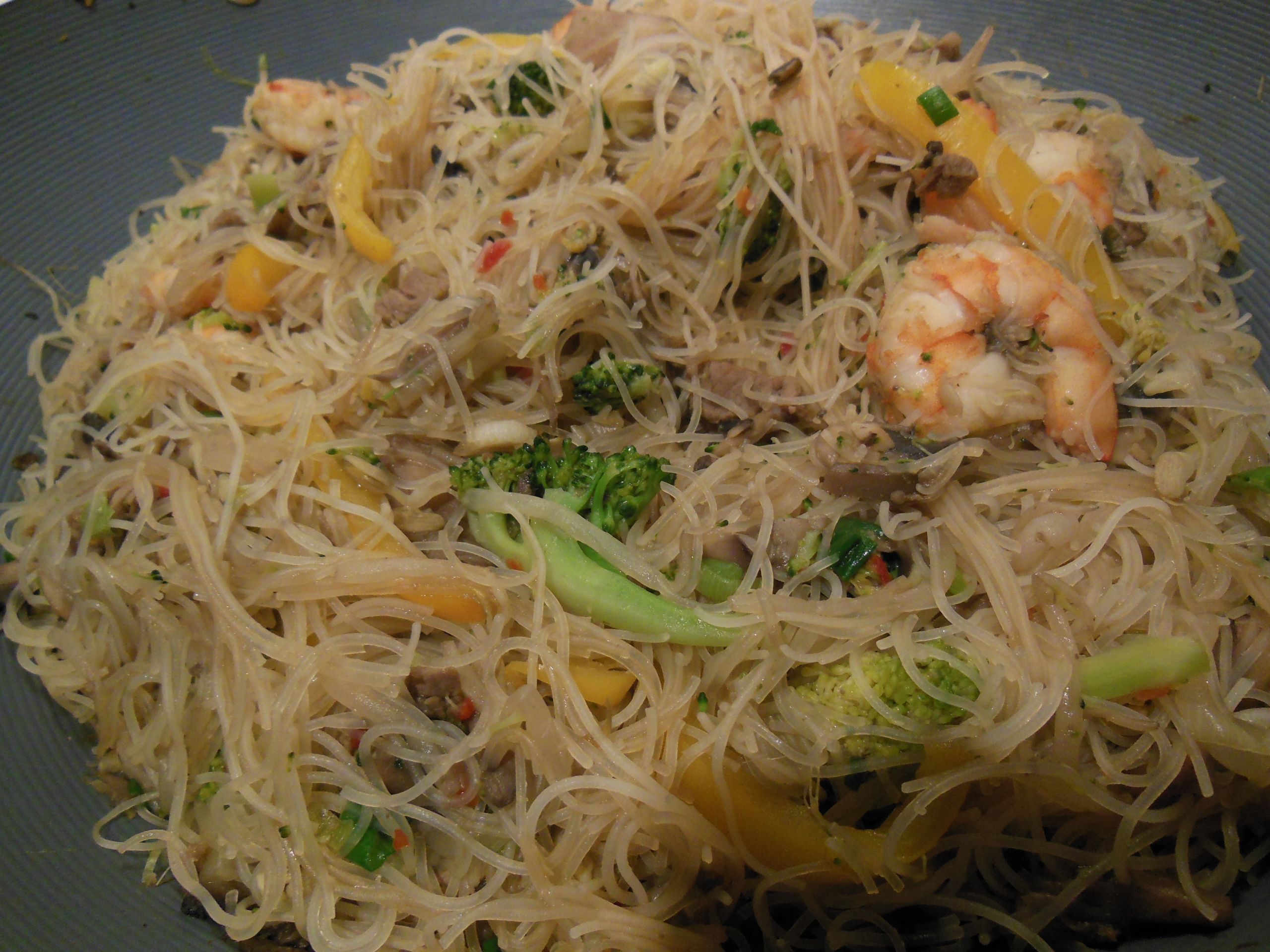 Beef Stir Fry With Rice Noodles
 Beef and Shrimp Stir Fry with Rice Noodles