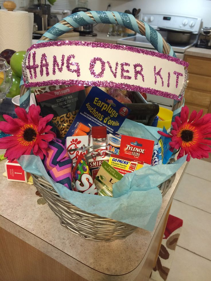 Best Friend Birthday Gift Basket Ideas
 DIY Gift Basket for College Girls