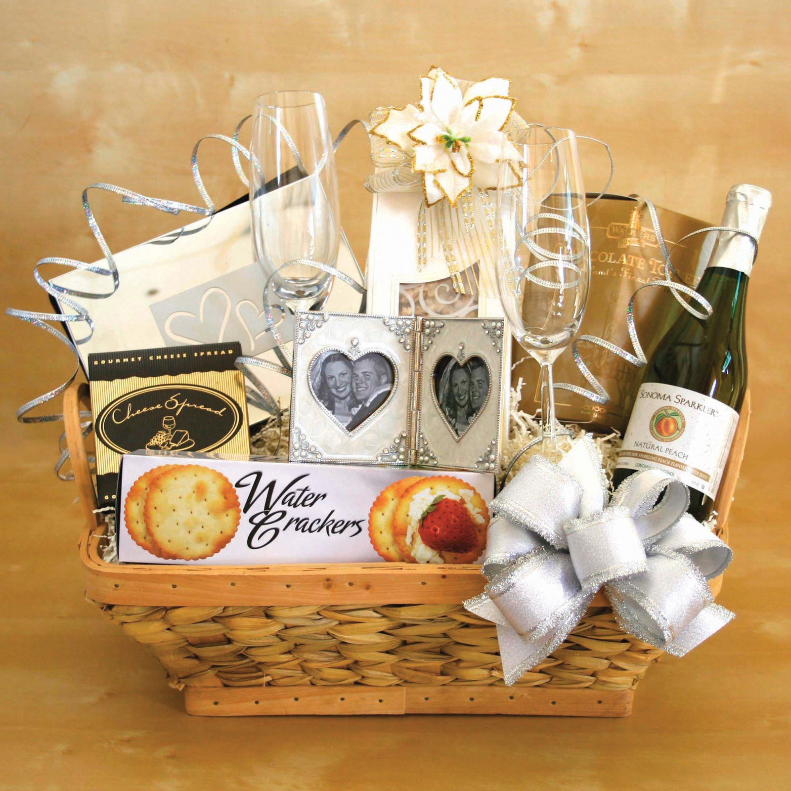 Best Gift For Wedding
 Simple Wedding Gifts – HomesFeed