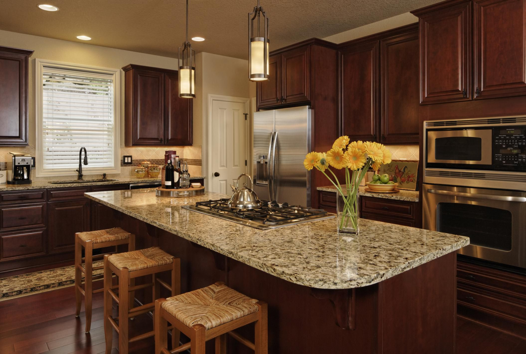 Best Kitchen Counter Materials
 Top 10 Materials for Kitchen Countertops