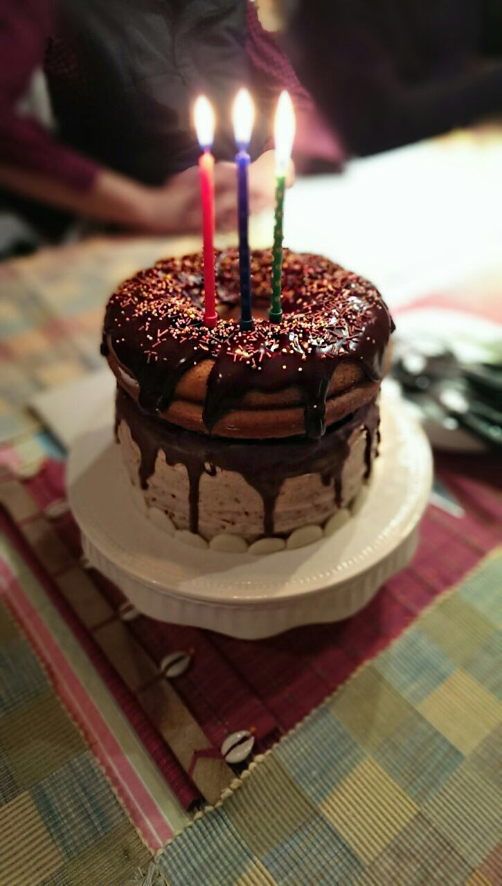 Birthday Cakes
 Giant Doughnut Birthday Cake – BakedByH