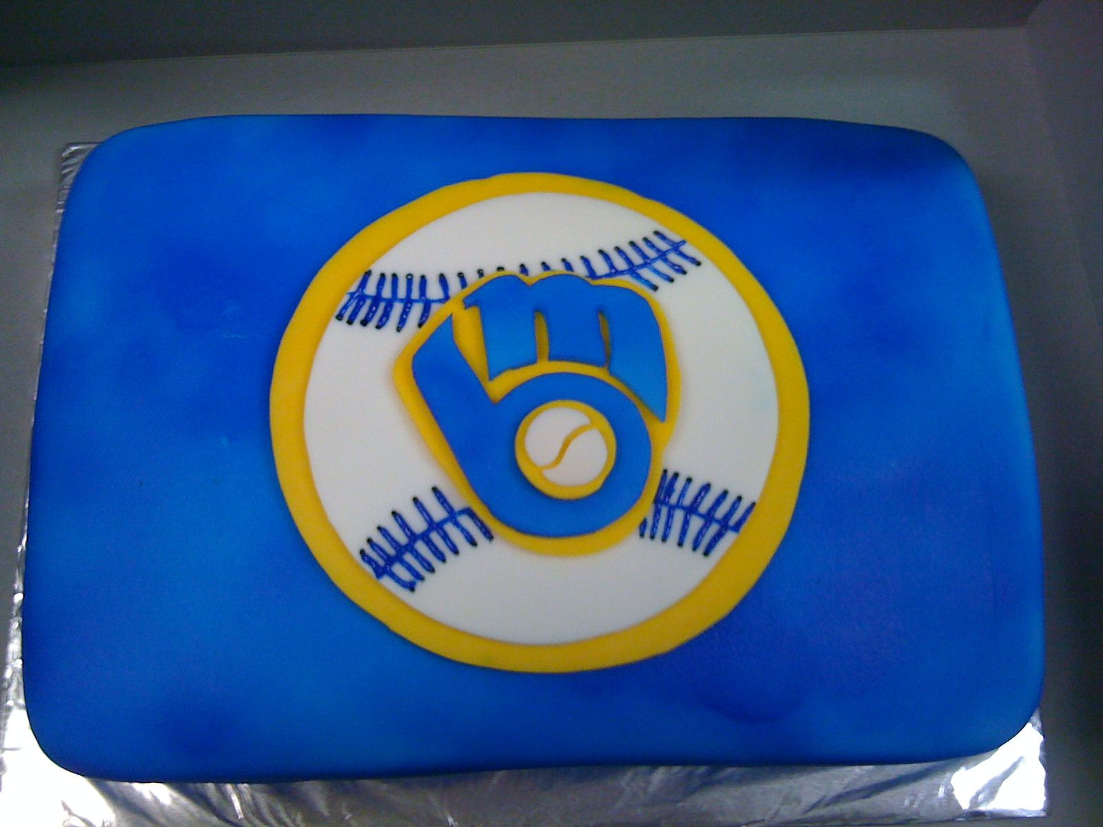 Birthday Cakes Milwaukee
 Milwaukee Brewers Cake