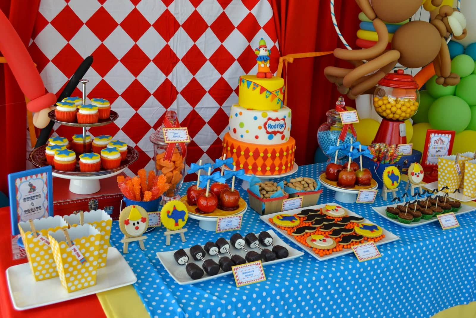 Birthday Decorations For Boy
 33 Awesome Birthday Party Ideas for Boys