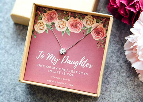 Birthday Gift Ideas For 21 Year Old Female
 Sentimental 21st Birthday Gift Ideas For Daughter That