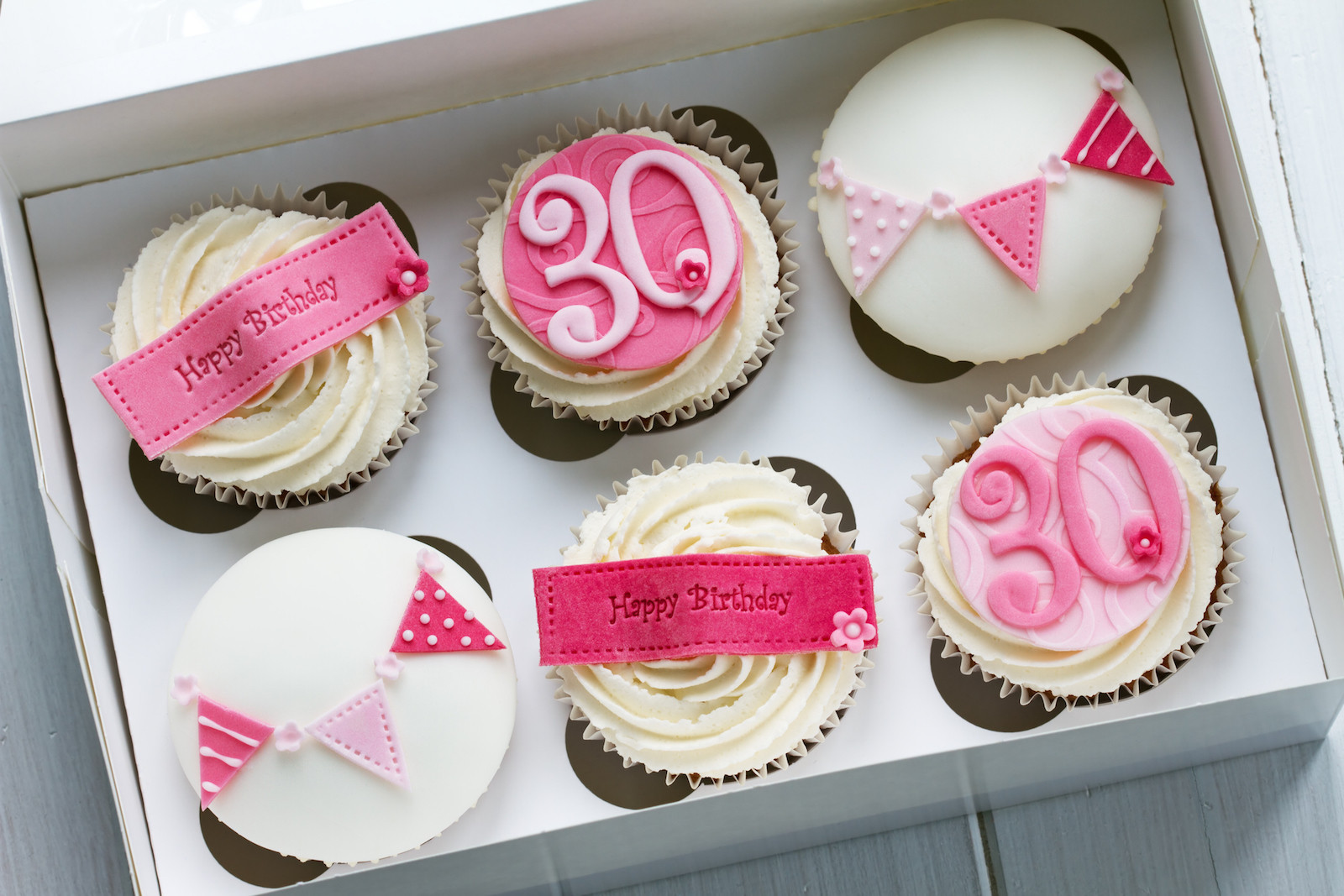 Birthday Party Ideas For 30 Year Old Woman
 30th Birthday Party Ideas and Themes