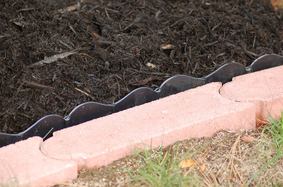 Black Landscape Edging
 How to Install Lawn Edging Pavers to Make Mowing Strips