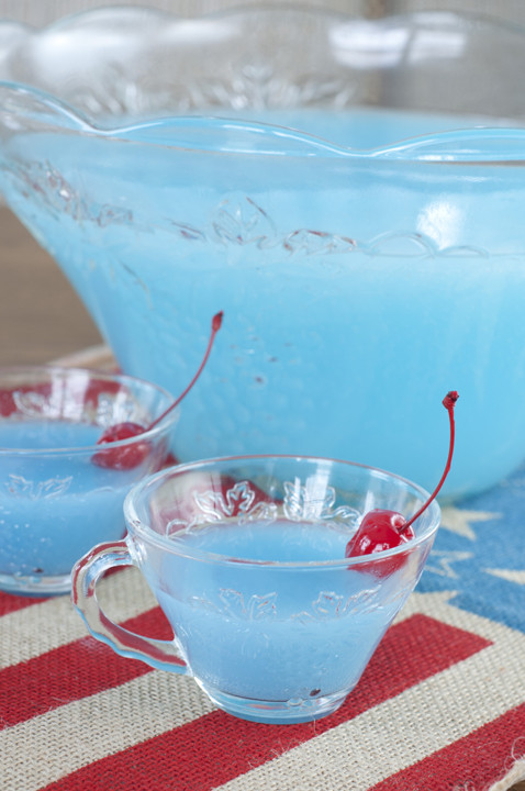 Blue Hawaiian Punch Recipes For Baby Showers
 Blue Piña Colada Party Punch