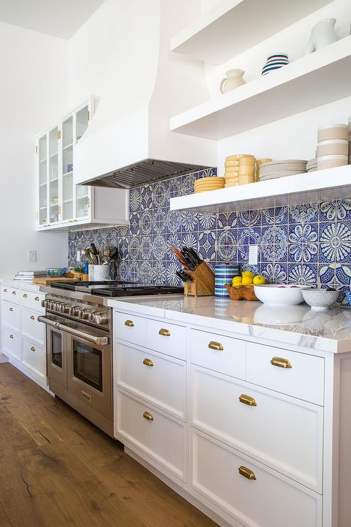 Blue Kitchen Tiles
 White and Blue Marble Mosaic KItchen Backspalsh