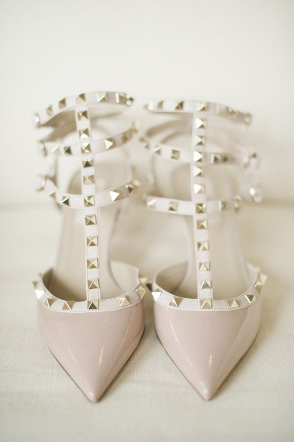 Blush Colored Wedding Shoes
 Top 20 Neutral Colored Wedding Shoes to Wear with Any