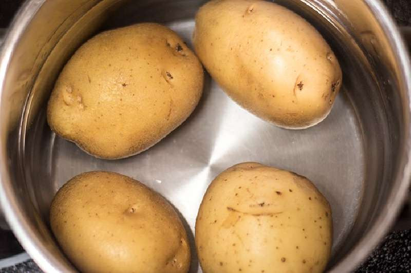 Boiled Potato Nutrition
 Boiled potatoes in skin Nutritional value calories