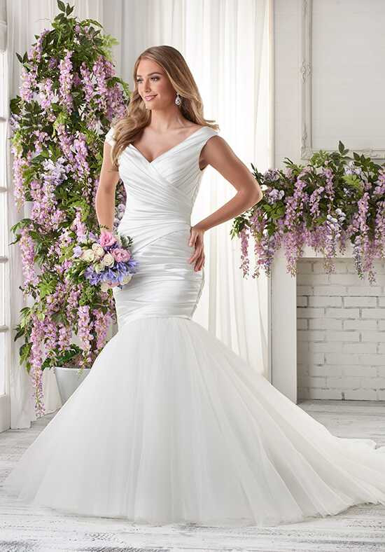 Bonny Wedding Dresses
 Bonny by Bonny Bridal Wedding Dresses