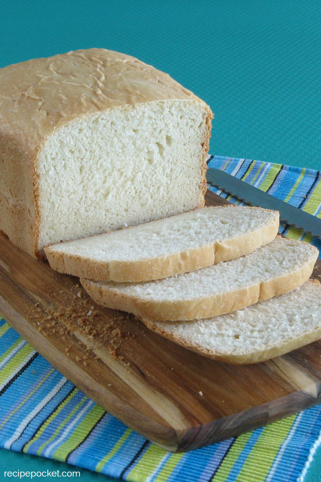 Bread Machine Sandwich Bread
 Easy Bread Machine White Bread [Prep in Under 5 Minutes]