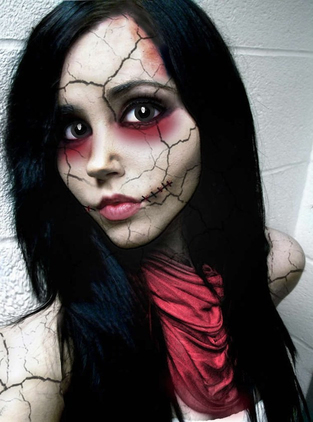 Broken Doll Costume DIY
 Extremely Horrible Makeup Ideas for Halloween Pretty Designs