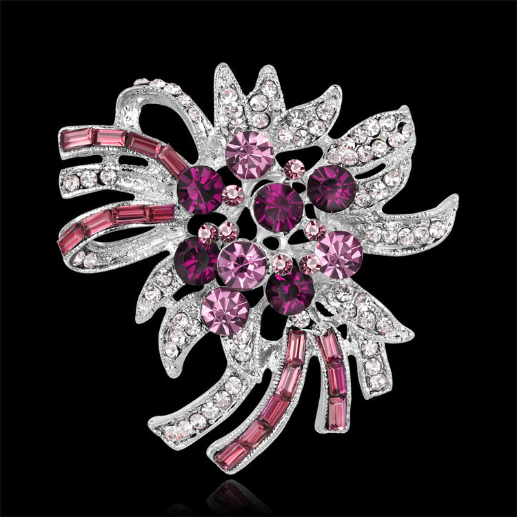 Brooches Men
 Fashion bulk rhinestone brooches for men for mens suits