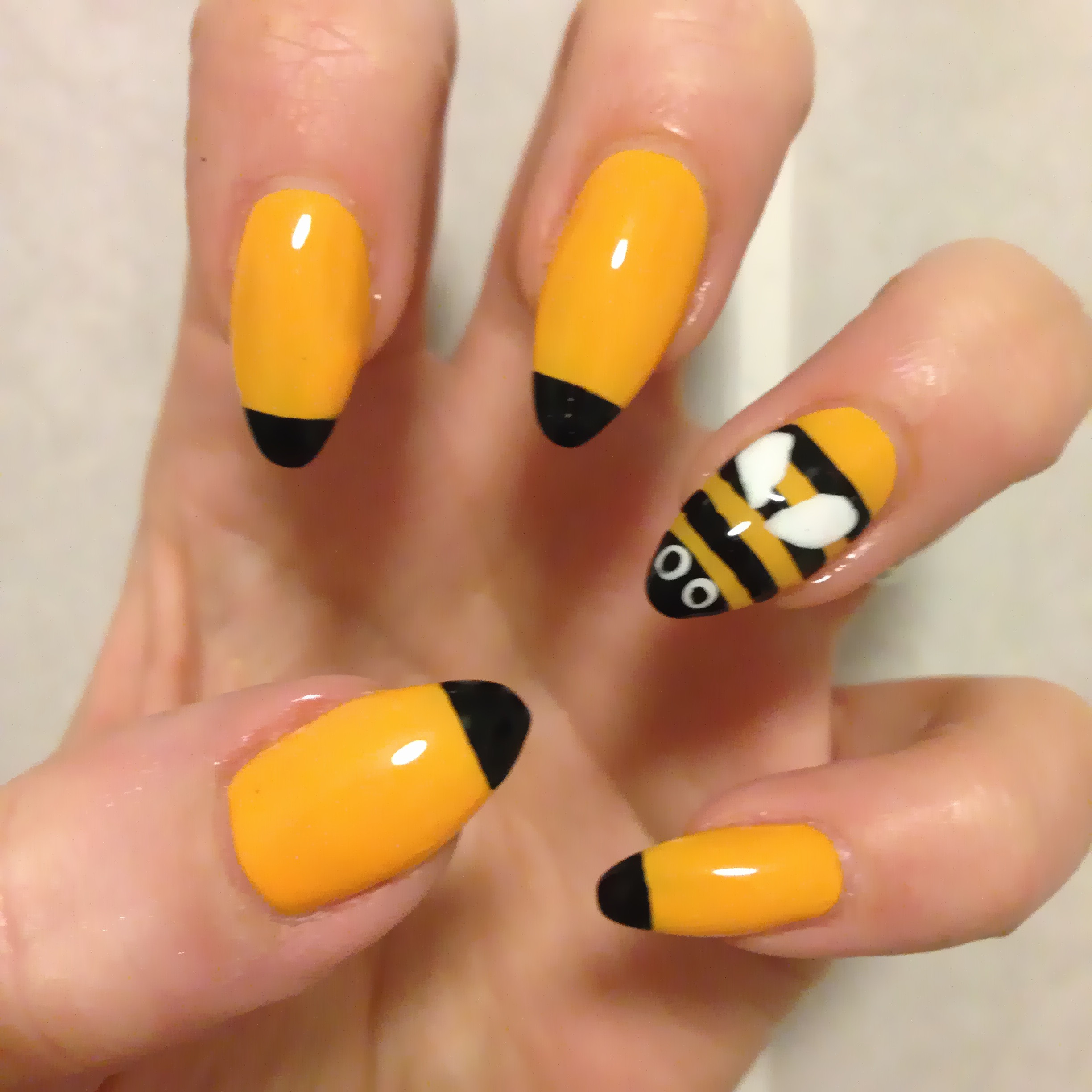 Bumble Bee Nail Art
 May 2014 dottyaboutnails