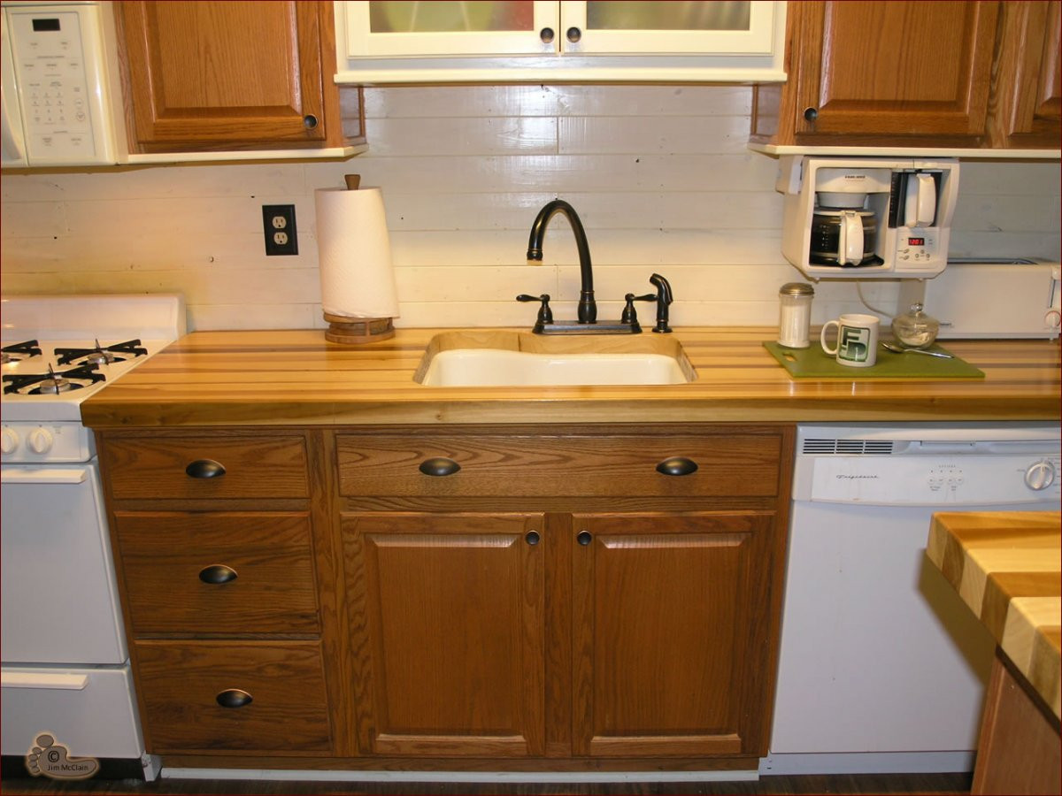 Butchers Block Kitchen Counter
 Things to Consider Kitchen Countertops