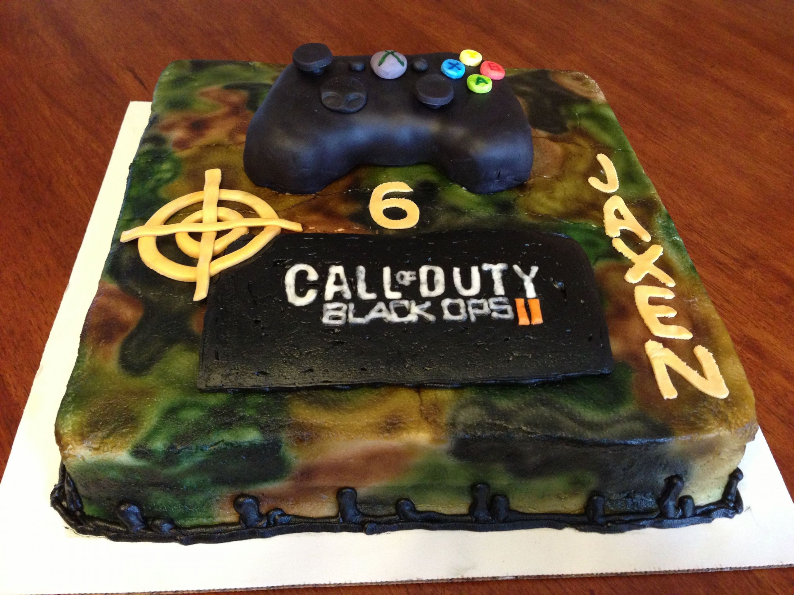 Call Of Duty Cake Recipe
 Call of Duty Black Ops Cake With edible remote controller