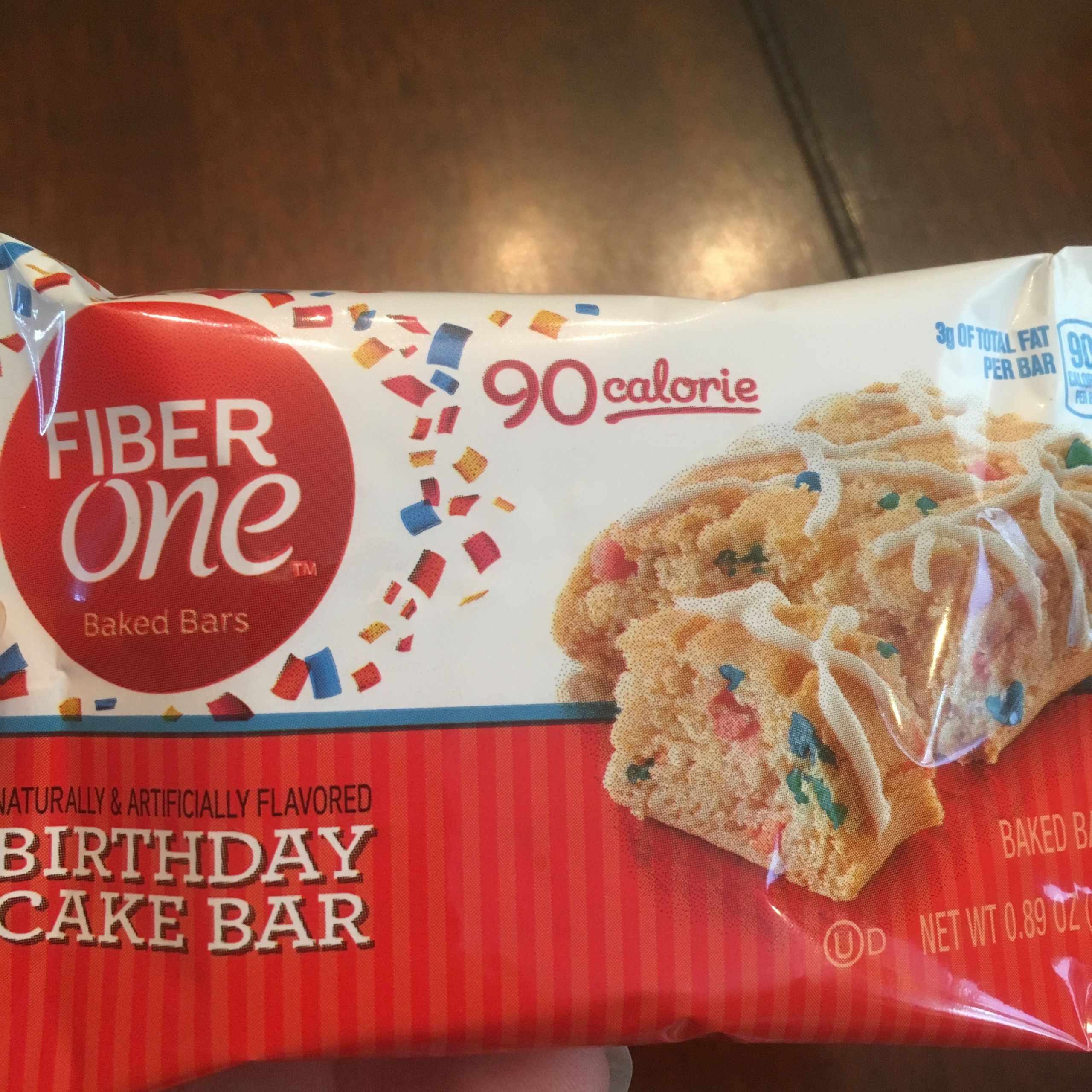 Calories In Birthday Cake
 Fiber 1 90 Calorie Birthday Cake Bar reviews in Snacks