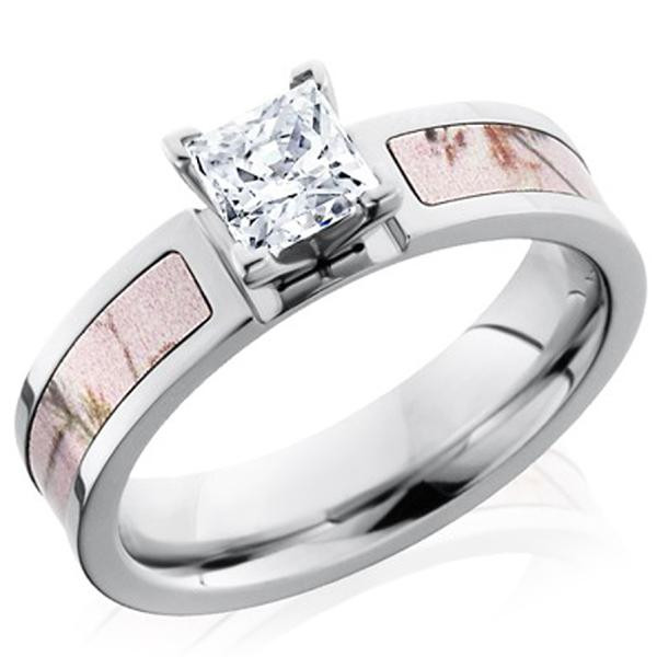 Camo Diamond Engagement Rings
 Lashbrook Realtree Pink Camo Diamond Engagement Ring