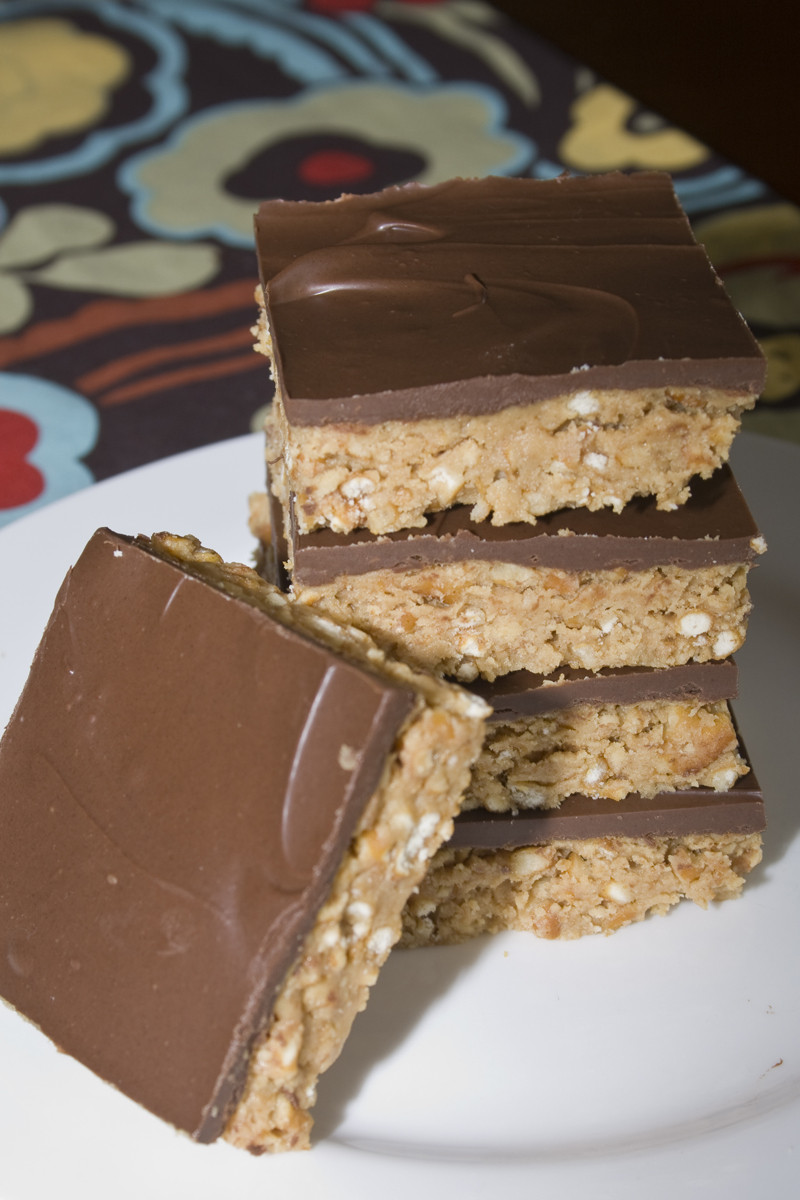 Candy Bar With Pretzels
 Chocolate Peanut Butter Pretzel Bars – Bakerlady