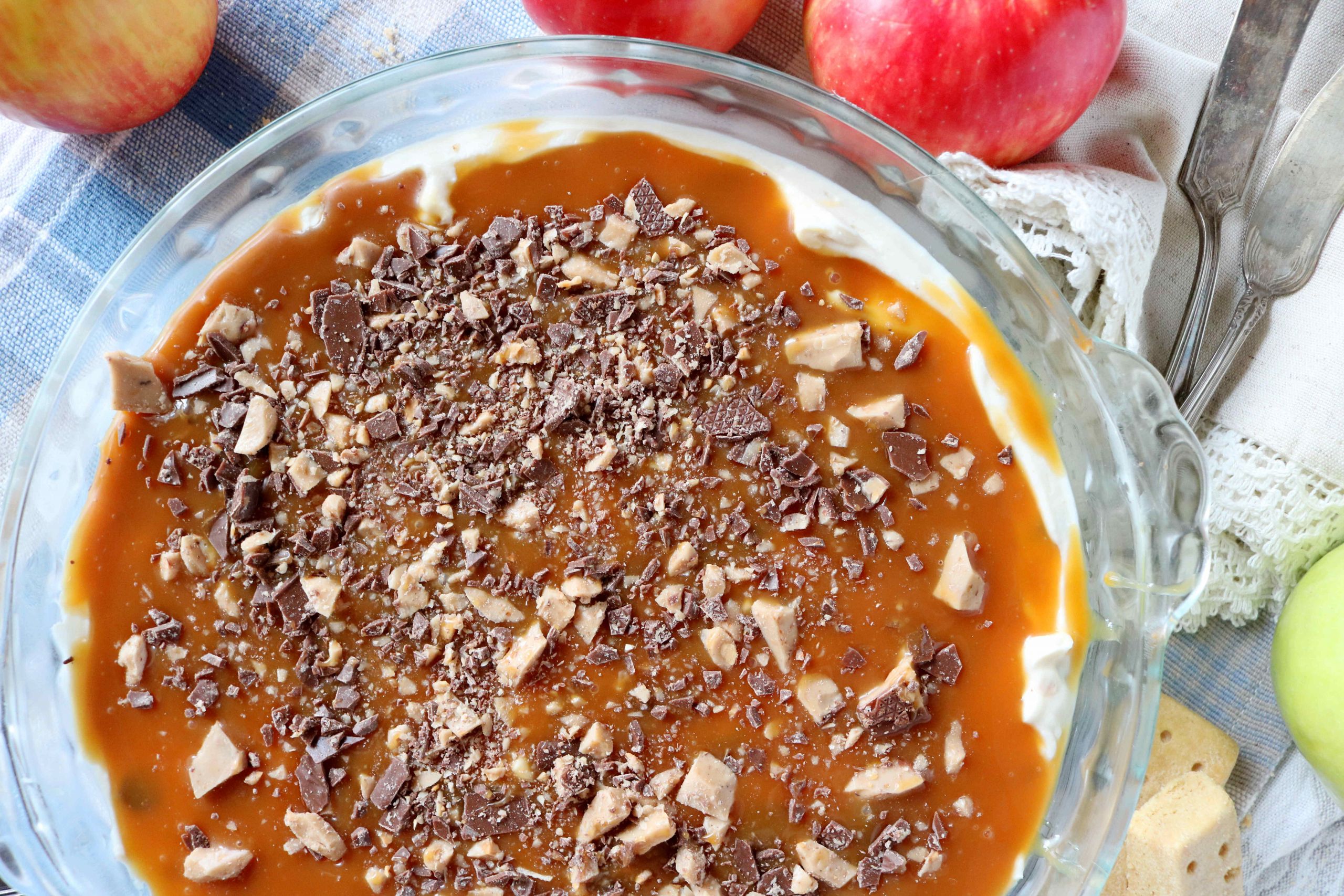 Caramel For Dipping Apples
 10 Minute Caramel Apple Dip The Anthony Kitchen