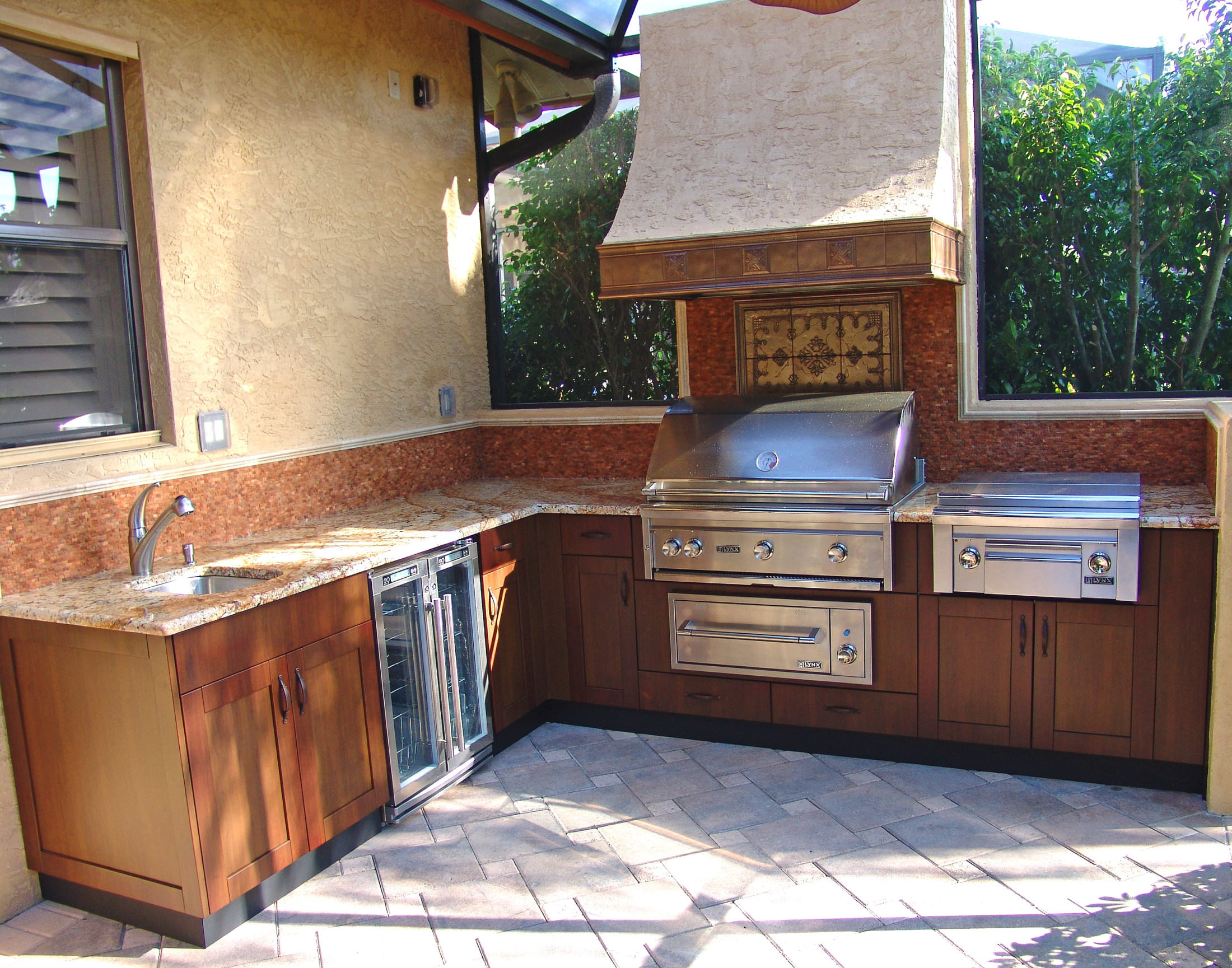 Chadwick Outdoor Kitchens
 Simulated Wood – Chadwick Outdoor Kitchens