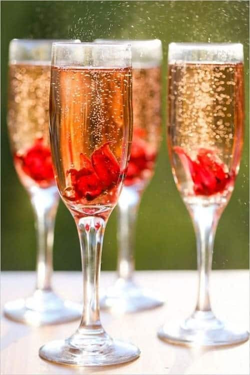 Champagne Drinks For Summer
 10 Wedding Worthy Champagne Cocktails