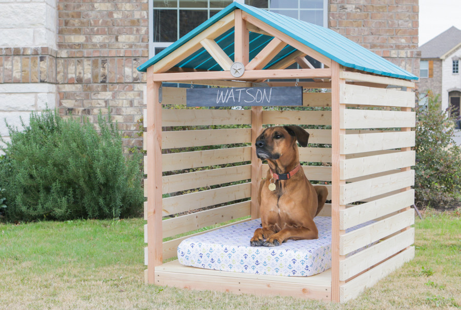 Cheap DIY Dog House
 10 Shockingly Easy DIY Dog Houses