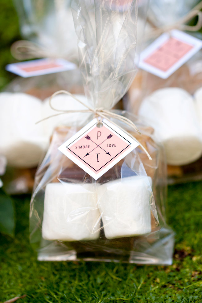 Cheap Wedding Favor Ideas DIY
 Creative and Cheap Wedding Favor Ideas