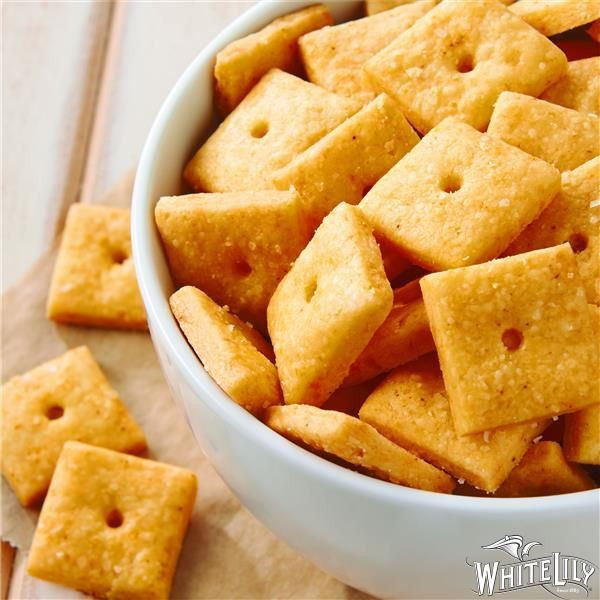 Cheddar Cheese Crackers
 Homemade Cheddar Cheese Crackers
