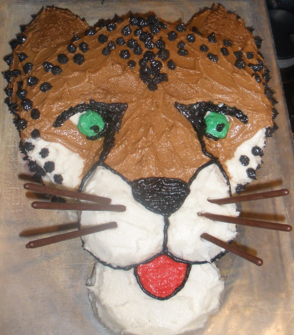 Cheetah Birthday Cake
 Cheetah Cakes – Decoration Ideas