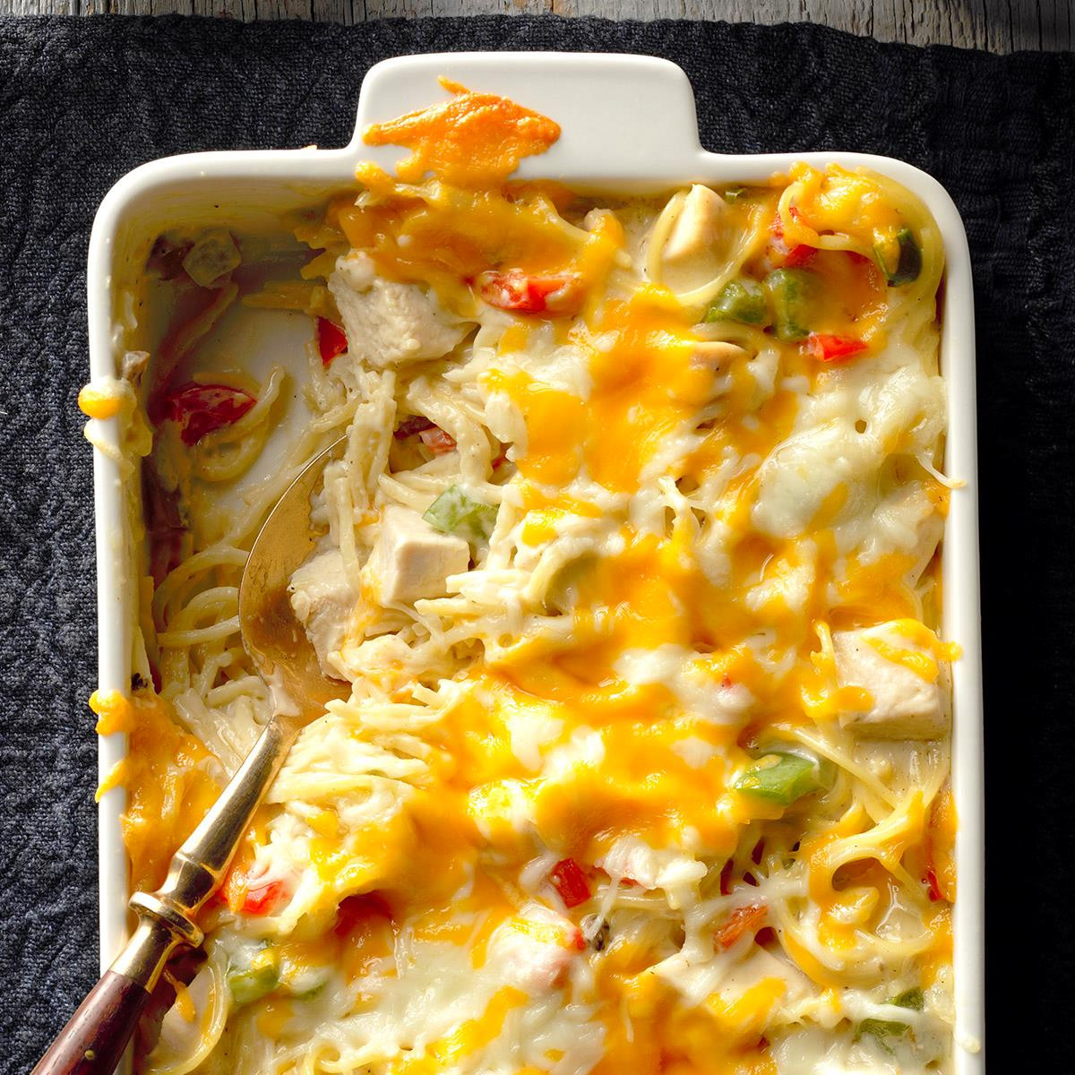 Chicken And Cheese Casserole
 Chicken & Cheese Noodle Bake Recipe