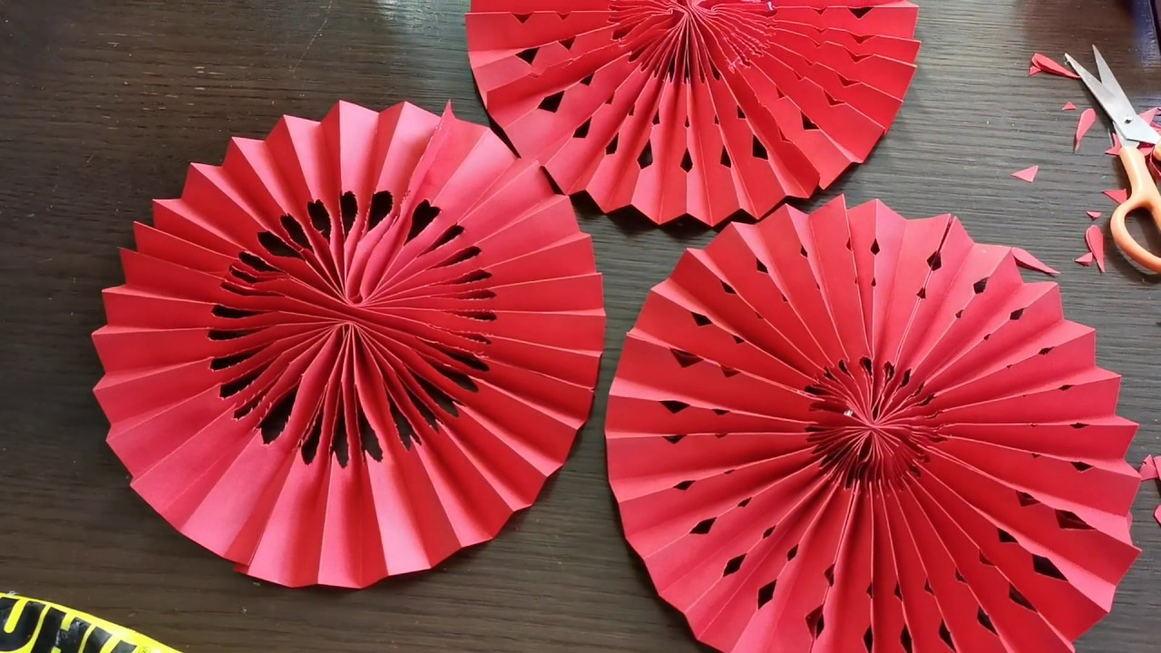 Chinese New Year Decoration DIY
 Origami Fan Lantern DIY Chinese New Year Decoration