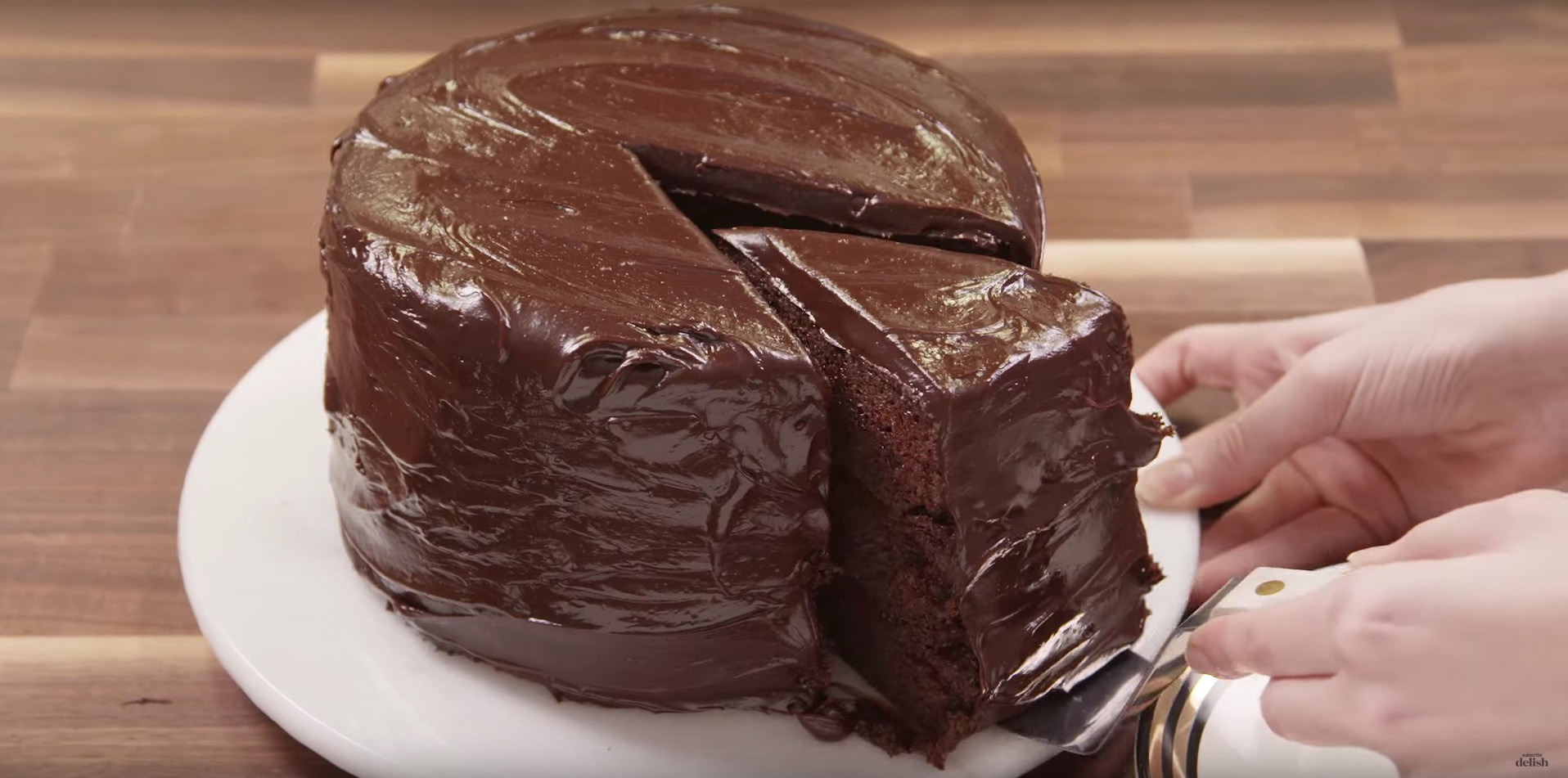 Chocolate Cake Matilda
 Here’s How to Bake That Famous ‘Matilda’ Inspired Cake
