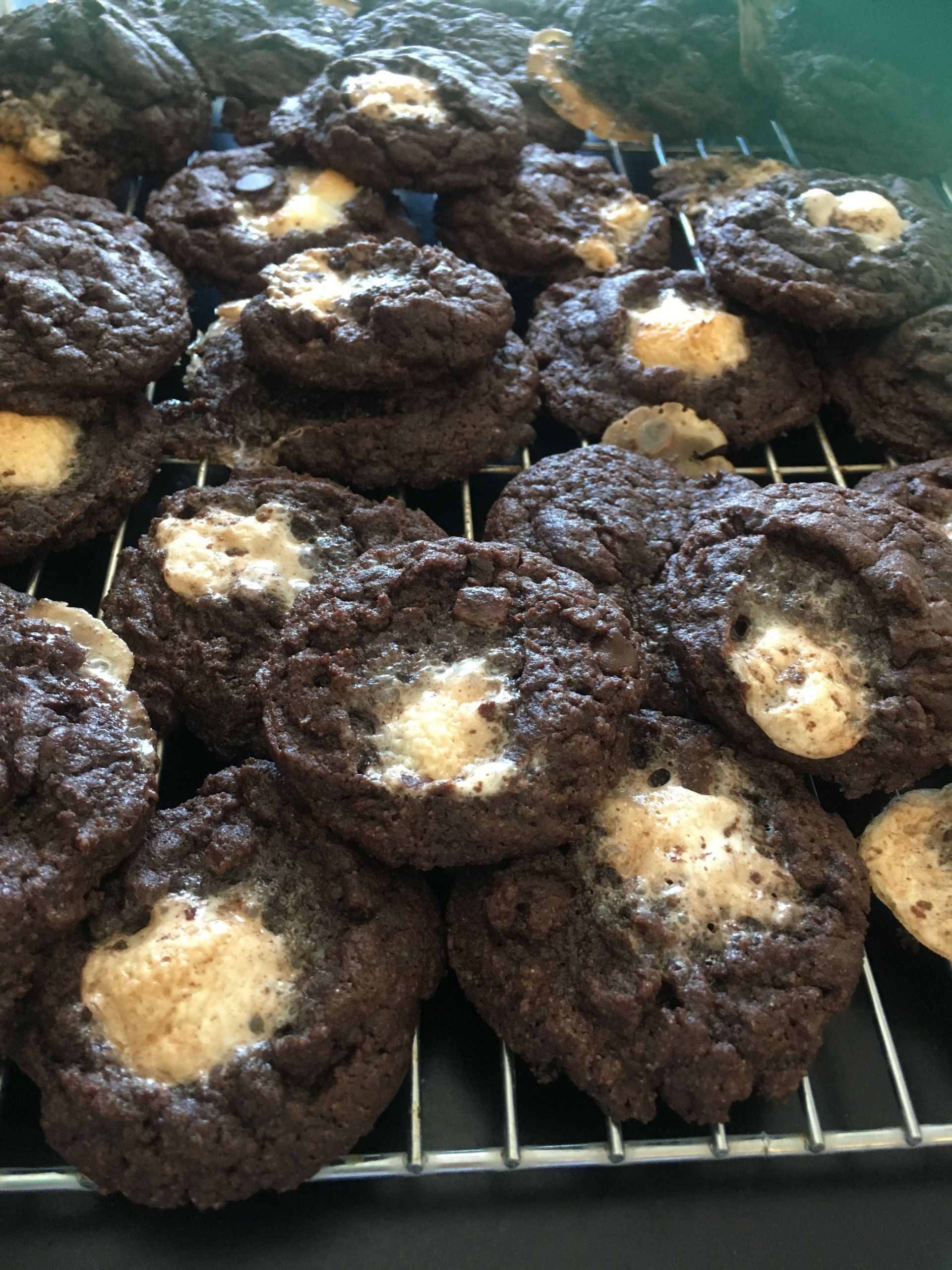 Chocolate Chip Cookies With Vegetable Oil
 Cake Mix Cookies super easy cookies with box mix