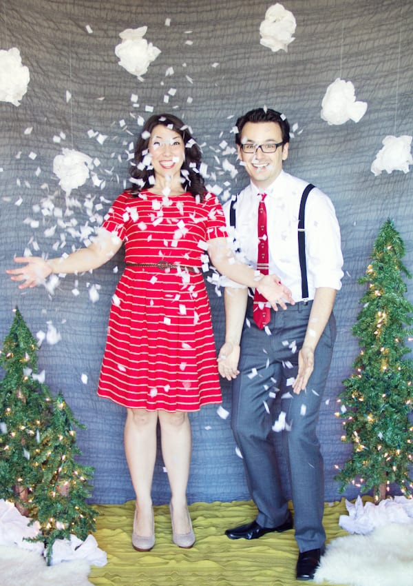 Christmas Backdrops DIY
 DIY Holiday Backdrop