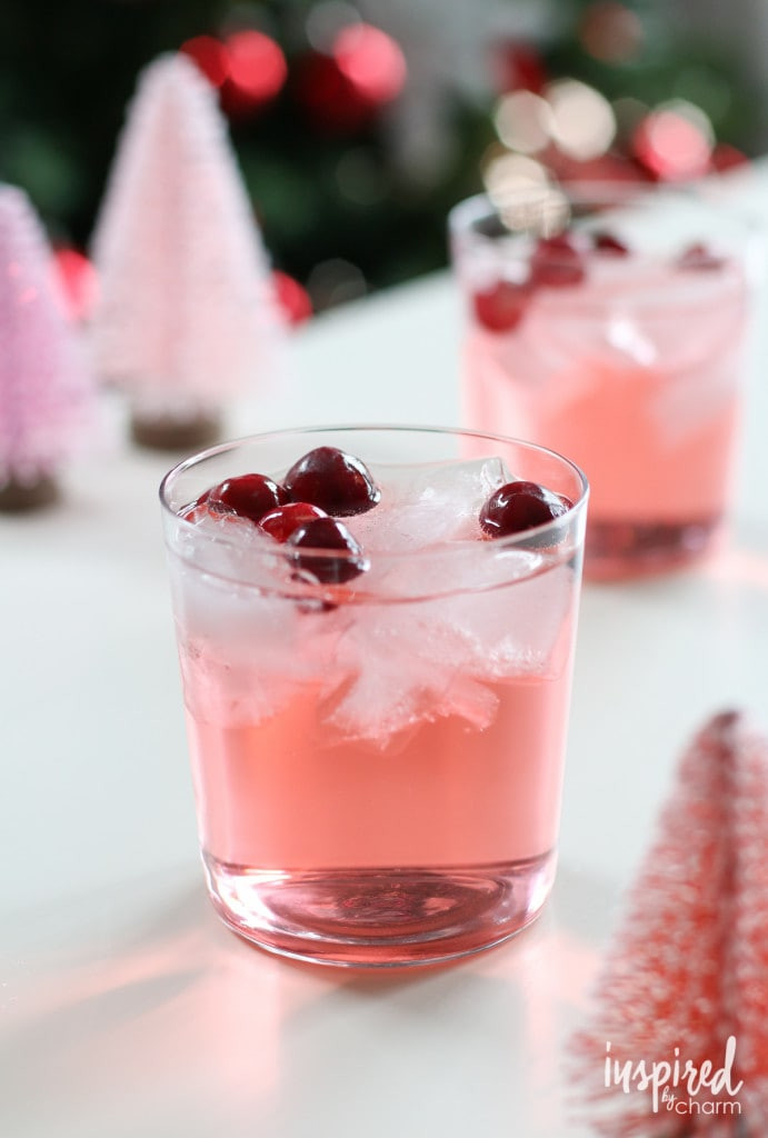 Christmas Drink Recipes
 12 Must Try Christmas Cocktail Recipes for the Holidays