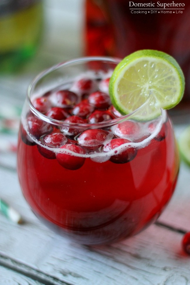 Christmas Drink Recipes
 Cranberry Ginger Cocktail & Quick Cranberry Holiday