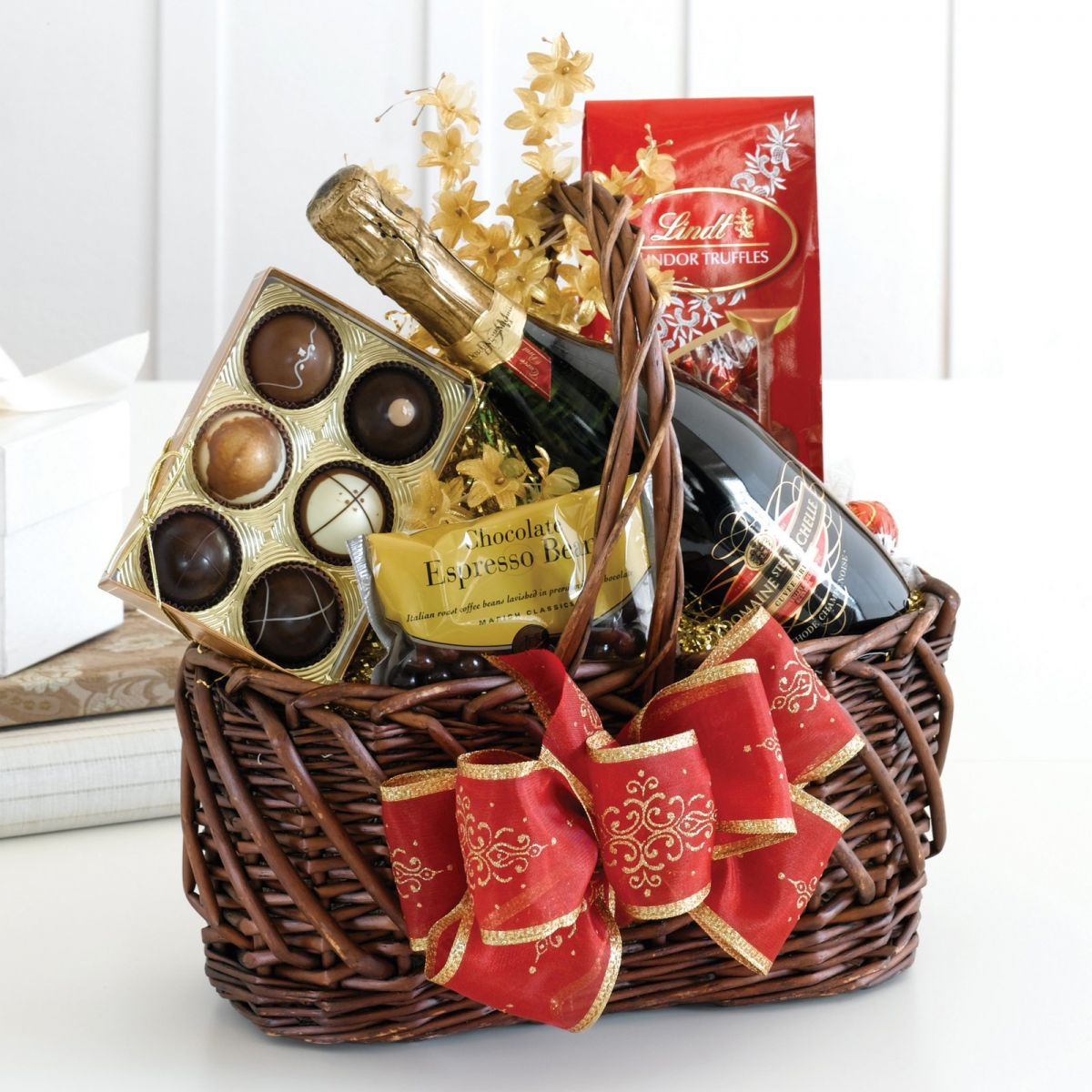 Christmas Gift Baskets Ideas
 17 Baskets Anomalous n Some Classic Christmas Gift Hamper