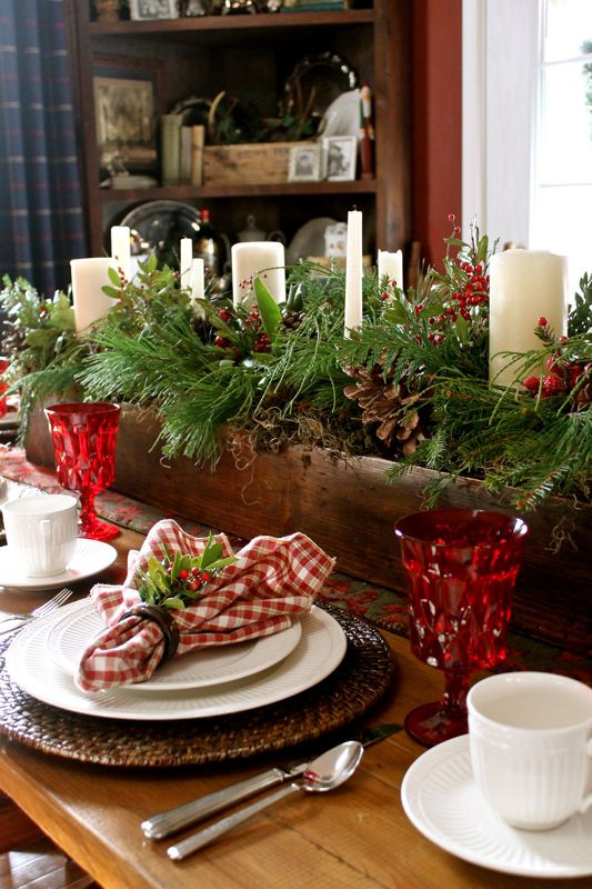 Christmas Table Centerpieces
 36 Impressive Christmas Table Centerpieces Decoholic