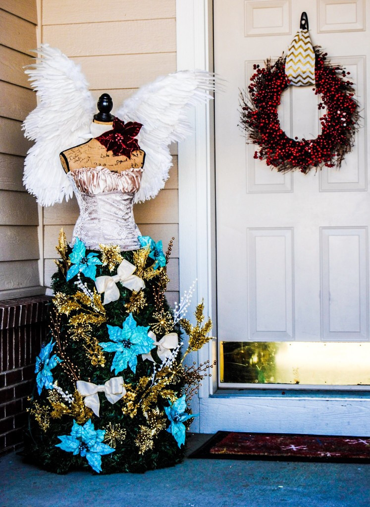 Christmas Tree Dress DIY
 Christmas Tree Dress Form the everything housewife