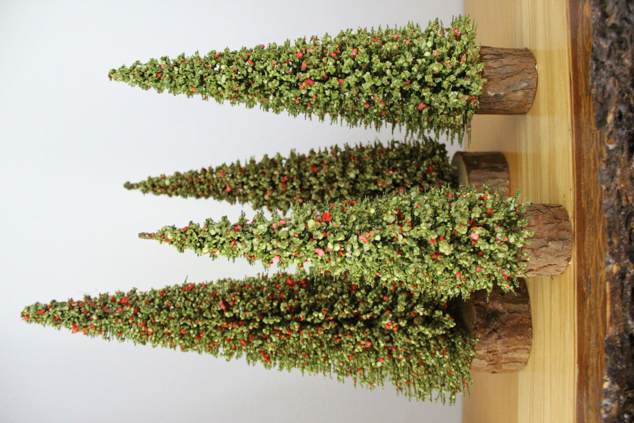 Christmas Trees DIY
 DIY Felt Christmas Trees – Better Remade