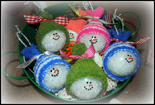 Clear Christmas Ornaments Craft Ideas
 25 ideas for decorating clear glass ornaments – The