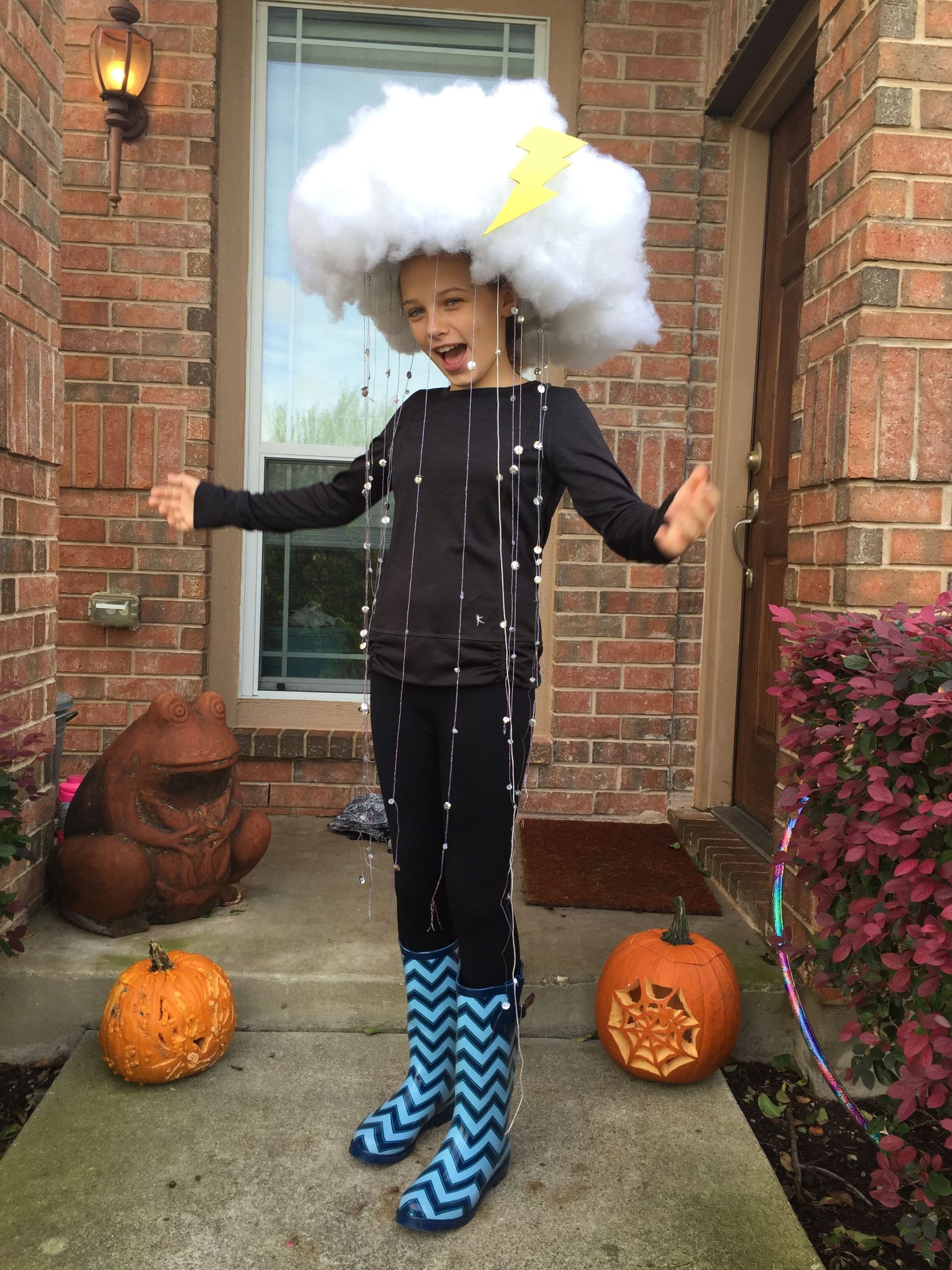 Cloud Costume DIY
 Rain Cloud Halloween Costume 2015 We attached poly fill